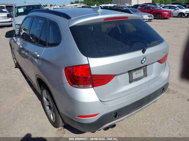 Photo 2 VIN: WBAVM1C54FV314718 - BMW X1 