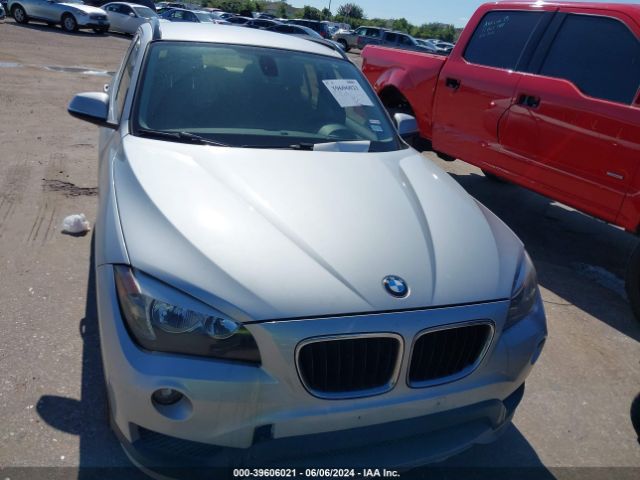 Photo 5 VIN: WBAVM1C54FV314718 - BMW X1 