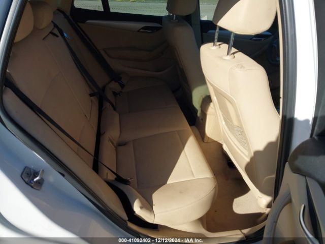 Photo 7 VIN: WBAVM1C54FV316467 - BMW X1 