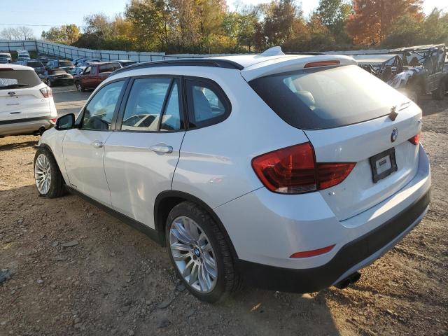 Photo 1 VIN: WBAVM1C54FV317327 - BMW X1 