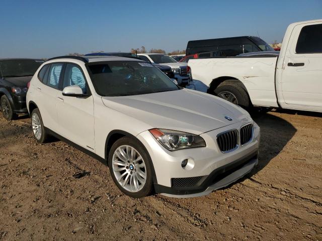 Photo 3 VIN: WBAVM1C54FV317327 - BMW X1 