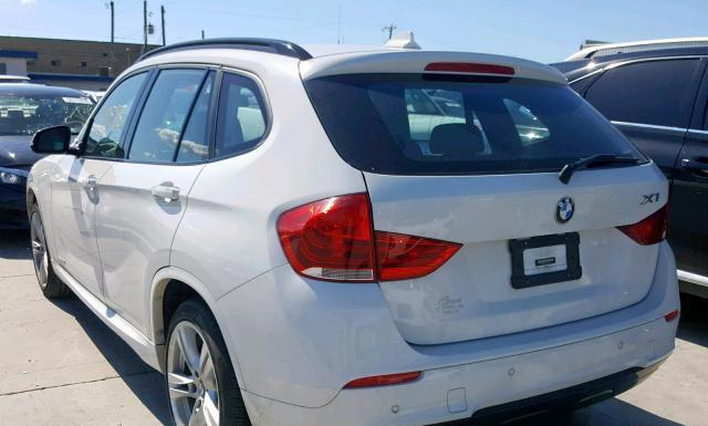 Photo 2 VIN: WBAVM1C54FV317960 - BMW X1 