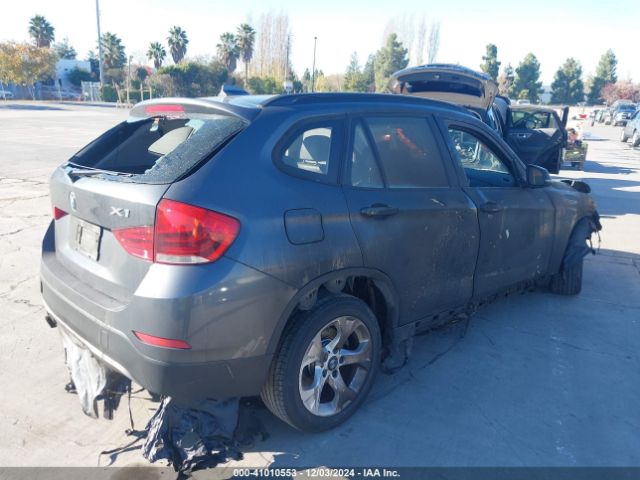 Photo 3 VIN: WBAVM1C54FVW58212 - BMW X1 