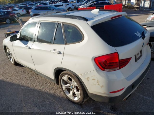 Photo 2 VIN: WBAVM1C54FVZ93745 - BMW X1 