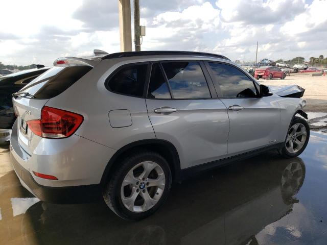 Photo 2 VIN: WBAVM1C54FVZ94054 - BMW X1 SDRIVE2 