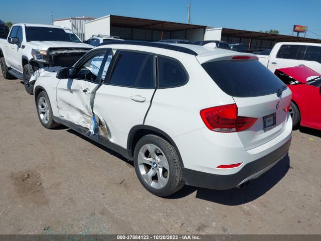 Photo 2 VIN: WBAVM1C55EVW52711 - BMW X1 