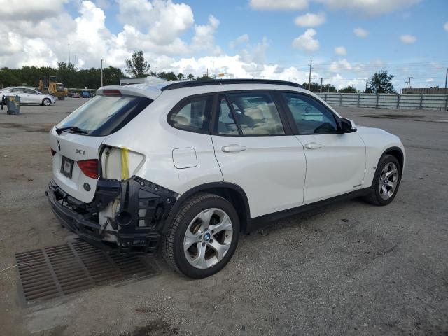 Photo 2 VIN: WBAVM1C55FV315473 - BMW X1 SDRIVE2 