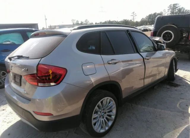 Photo 3 VIN: WBAVM1C55FV317420 - BMW X1 