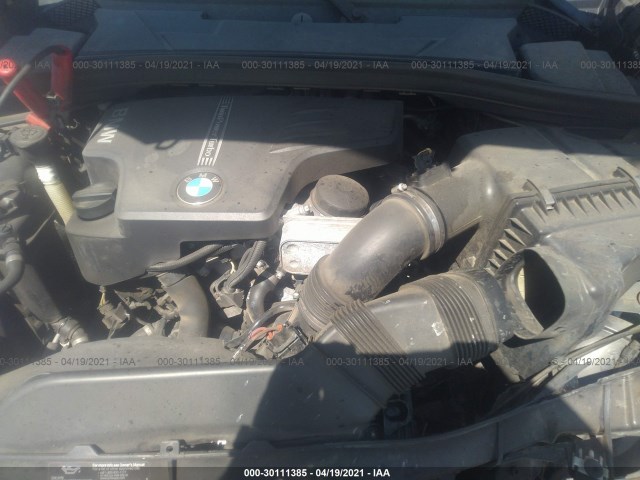 Photo 9 VIN: WBAVM1C56DVW42252 - BMW X1 