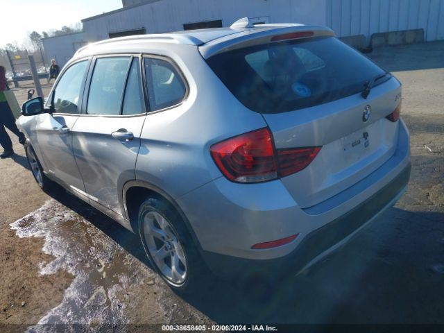 Photo 2 VIN: WBAVM1C56DVW46334 - BMW X1 