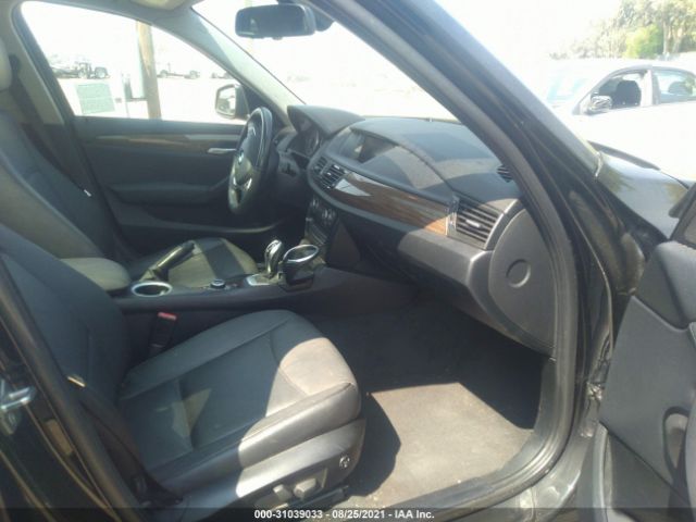 Photo 4 VIN: WBAVM1C56EVW50496 - BMW X1 