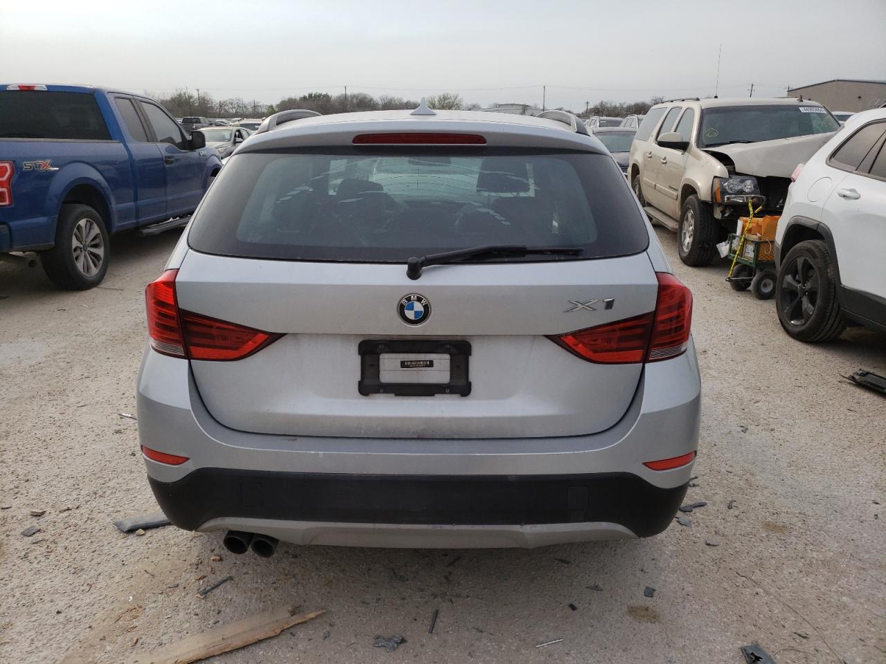 Photo 5 VIN: WBAVM1C56EVW52605 - BMW X1 