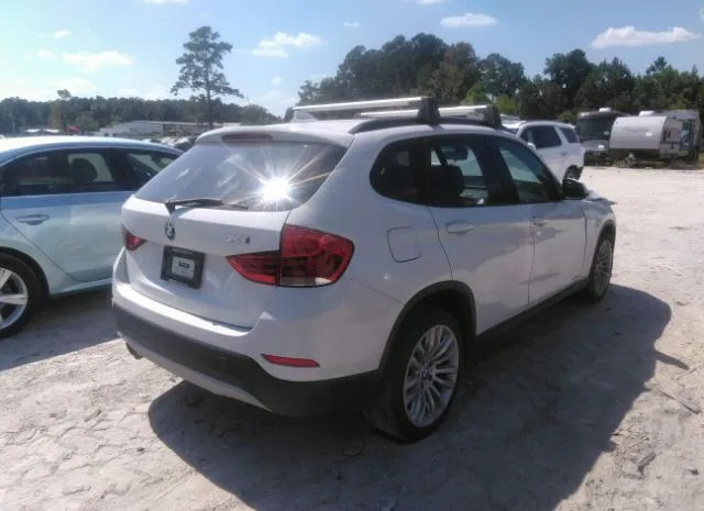 Photo 3 VIN: WBAVM1C56FV319225 - BMW X1 