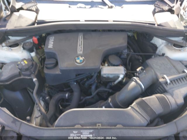 Photo 9 VIN: WBAVM1C57FV314342 - BMW X1 