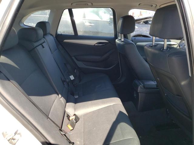 Photo 9 VIN: WBAVM1C57FV315247 - BMW X1 