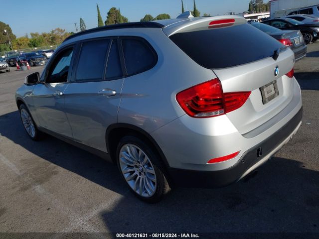 Photo 2 VIN: WBAVM1C57FV317628 - BMW X1 