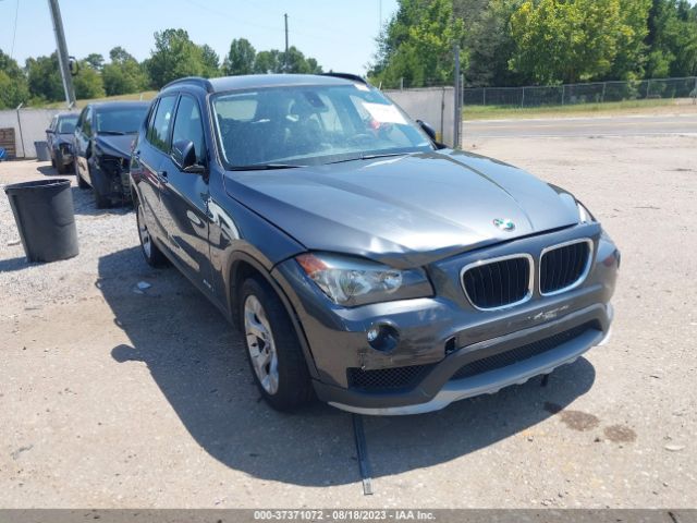 Photo 0 VIN: WBAVM1C57FVW58740 - BMW X1 