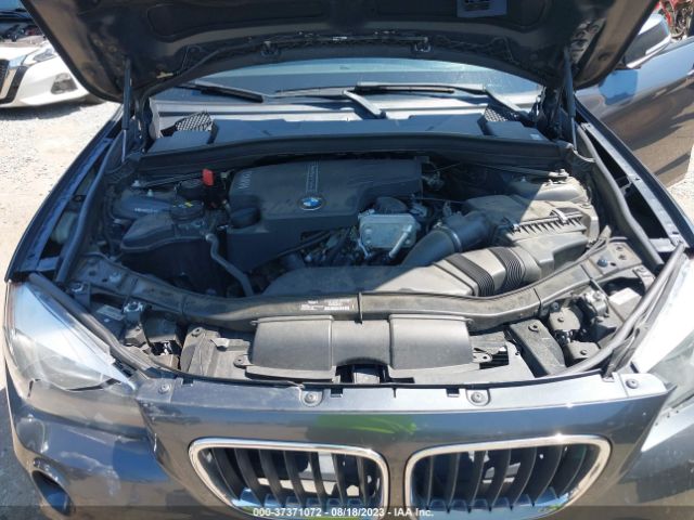 Photo 9 VIN: WBAVM1C57FVW58740 - BMW X1 