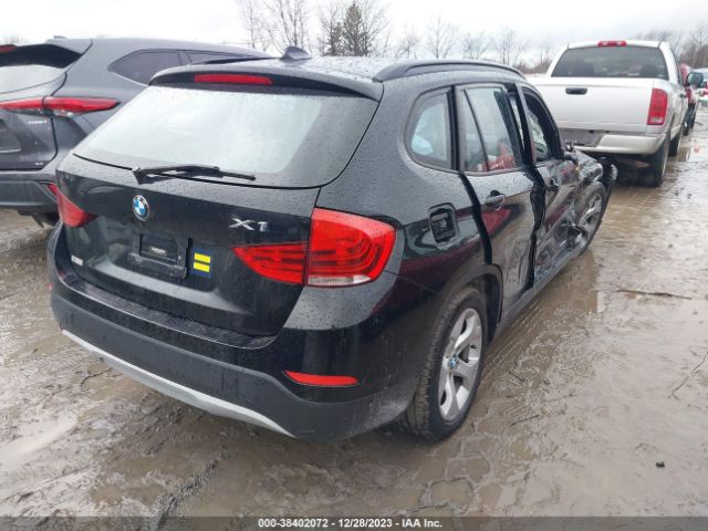 Photo 3 VIN: WBAVM1C58EVW47065 - BMW X1 