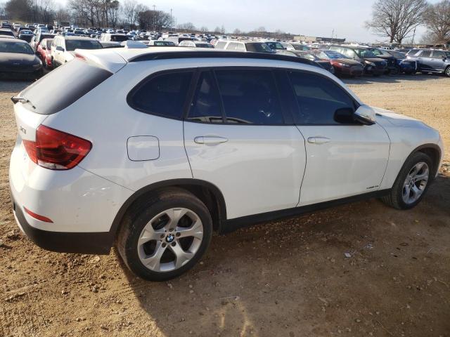 Photo 2 VIN: WBAVM1C58EVW52055 - BMW X1 