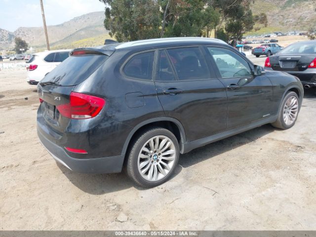 Photo 3 VIN: WBAVM1C58EVW52475 - BMW X1 