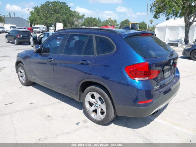 Photo 2 VIN: WBAVM1C58FV315838 - BMW X1 