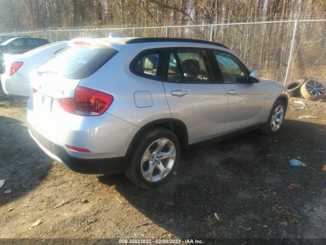 Photo 3 VIN: WBAVM1C58FV316486 - BMW X1 