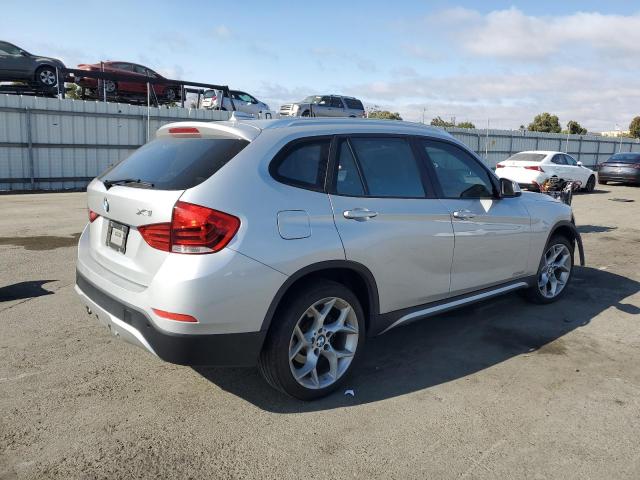 Photo 2 VIN: WBAVM1C58FV497766 - BMW X1 SDRIVE2 