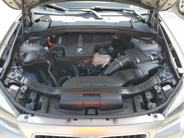 Photo 11 VIN: WBAVM1C58FV498979 - BMW X1 