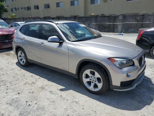 Photo 3 VIN: WBAVM1C58FV498979 - BMW X1 