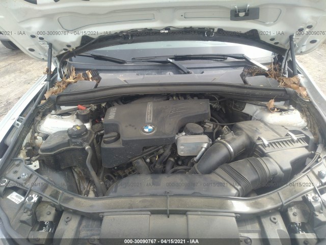 Photo 9 VIN: WBAVM1C58FVZ93652 - BMW X1 