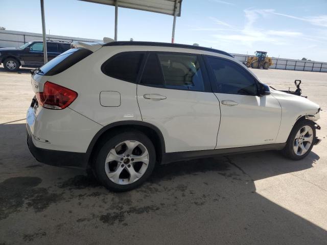 Photo 2 VIN: WBAVM1C59EVW49522 - BMW X1 