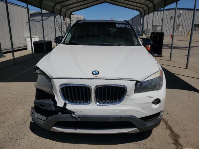 Photo 4 VIN: WBAVM1C59EVW49522 - BMW X1 