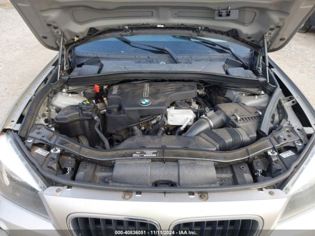 Photo 9 VIN: WBAVM1C59FV314830 - BMW X1 