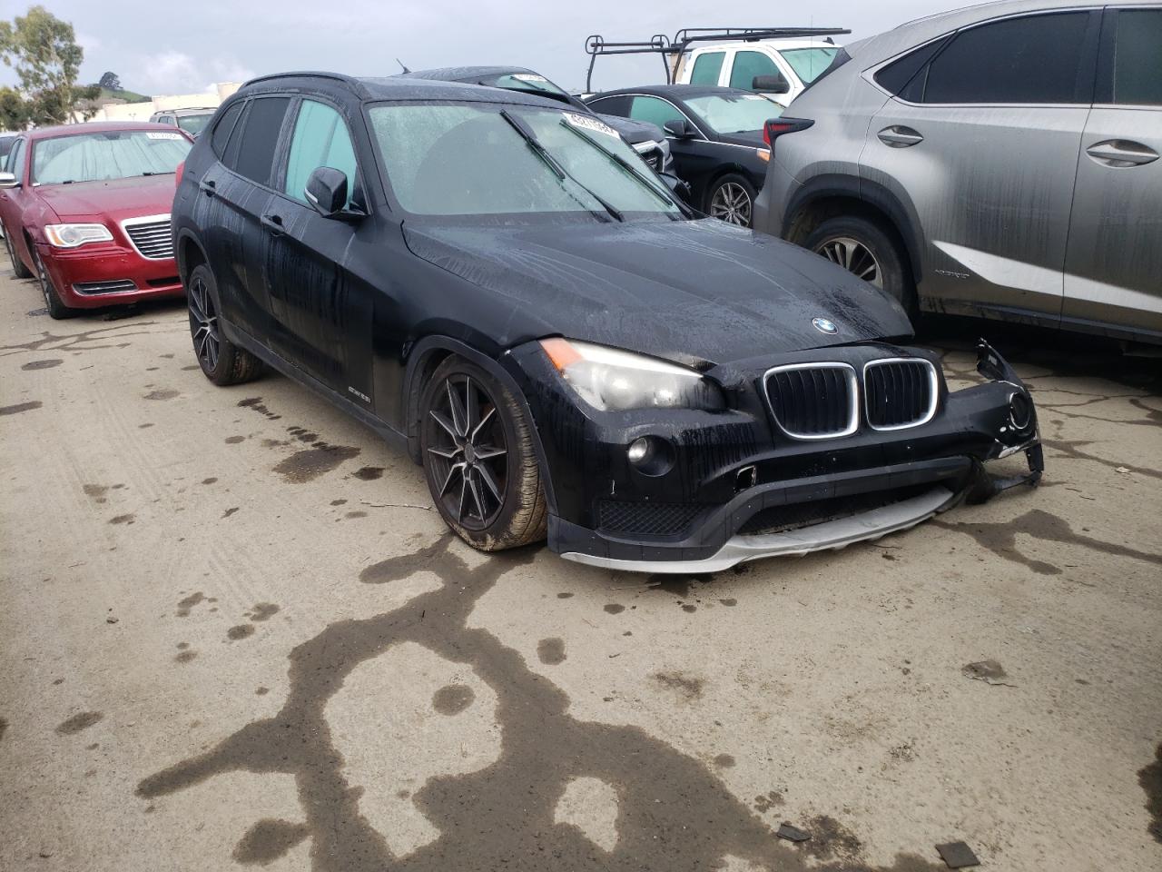 Photo 3 VIN: WBAVM1C59FV317517 - BMW X1 