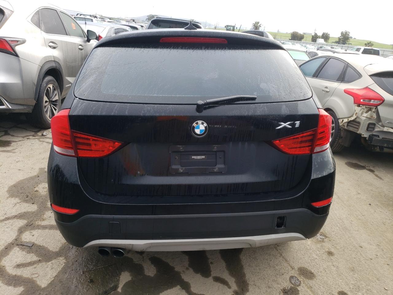 Photo 5 VIN: WBAVM1C59FV317517 - BMW X1 