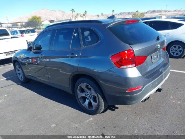 Photo 2 VIN: WBAVM1C59FV319106 - BMW X1 