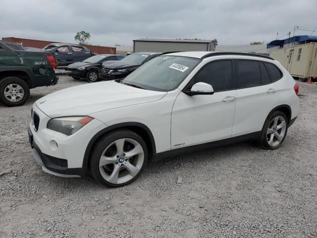 Photo 1 VIN: WBAVM1C59FVW57623 - BMW X1 