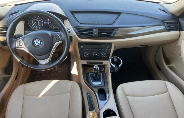 Photo 8 VIN: WBAVM1C5XEVW52980 - BMW X1 