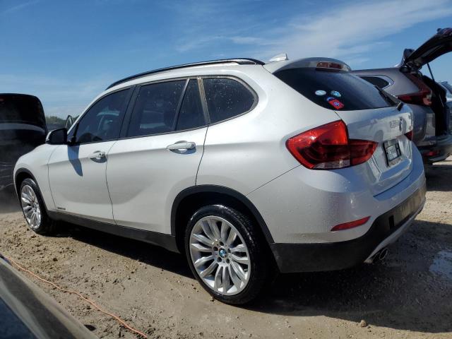 Photo 1 VIN: WBAVM1C5XFV315520 - BMW X1 SDRIVE2 