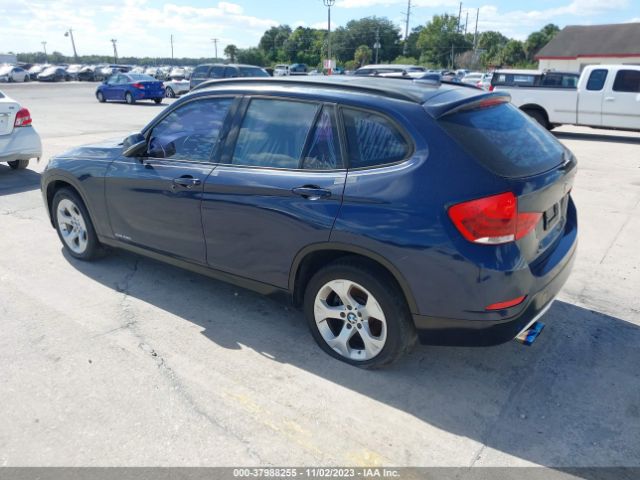 Photo 2 VIN: WBAVM1C5XFV316523 - BMW X1 