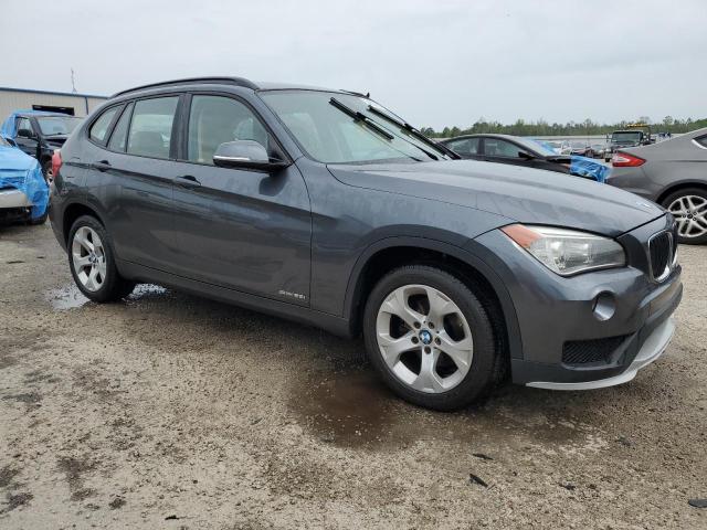 Photo 3 VIN: WBAVM1C5XFV318109 - BMW X1 