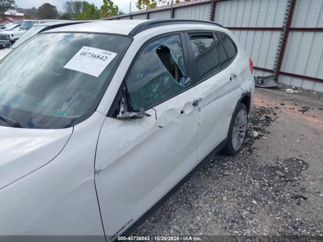 Photo 5 VIN: WBAVM1C5XFVW56996 - BMW X1 