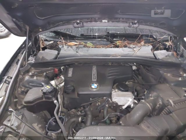 Photo 9 VIN: WBAVM1C5XFVW58005 - BMW X1 