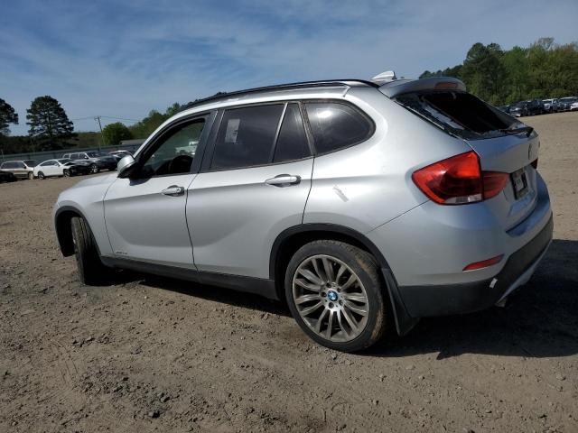 Photo 1 VIN: WBAVM1C5XFVW58022 - BMW X1 