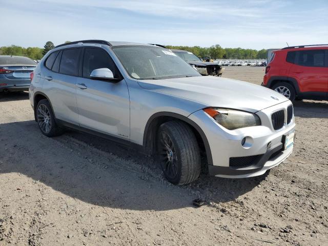 Photo 3 VIN: WBAVM1C5XFVW58022 - BMW X1 