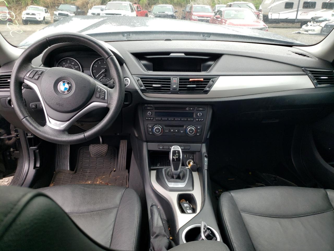 Photo 7 VIN: WBAVM1C5XFVW58683 - BMW X1 