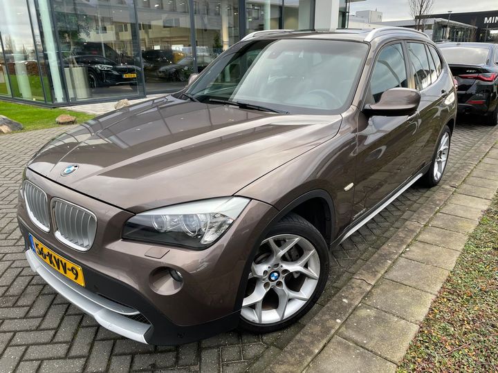 Photo 1 VIN: WBAVM31030VM76110 - BMW X1 