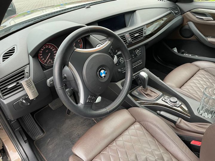 Photo 7 VIN: WBAVM31030VM76110 - BMW X1 