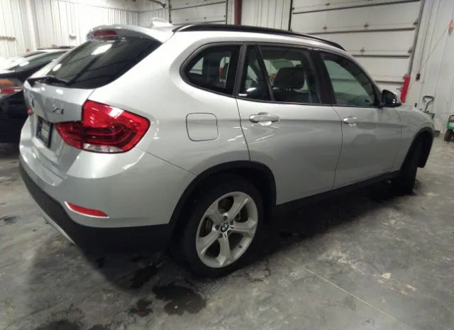 Photo 3 VIN: WBAVM5C50FVV93768 - BMW X1 